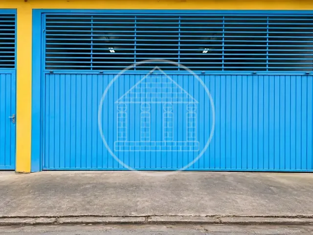 Loja com 200m², para alugar, no bairro Jardim Santa Bárbara em São Paulo