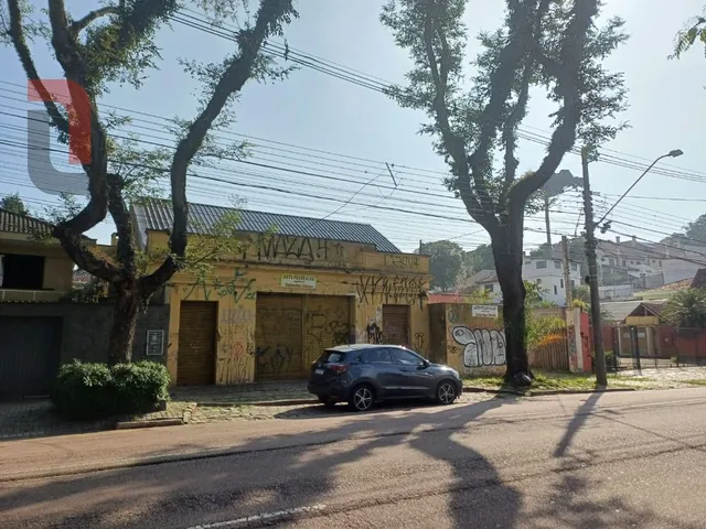 Loja para alugar, no bairro São Lourenço em Curitiba