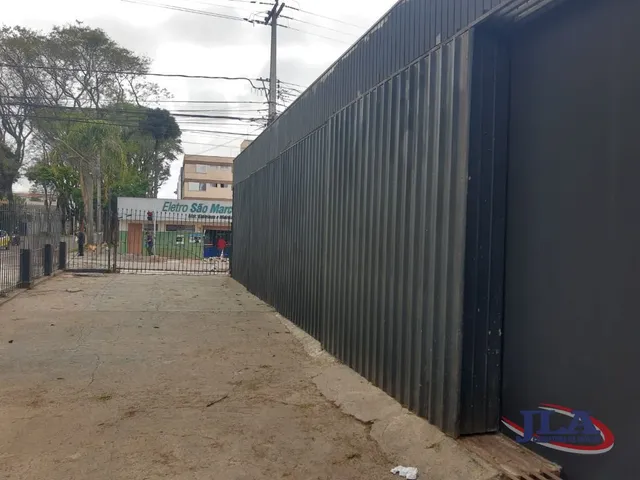 Loja para alugar, no bairro Bacacheri em Curitiba