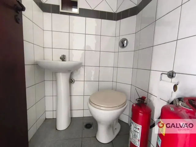 Loja para alugar, no bairro Bom Retiro em Curitiba