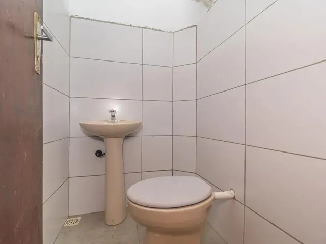 Loja para alugar, no bairro Campo Comprido em Curitiba