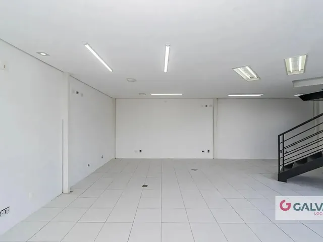 Loja para alugar, no bairro Uberaba em Curitiba
