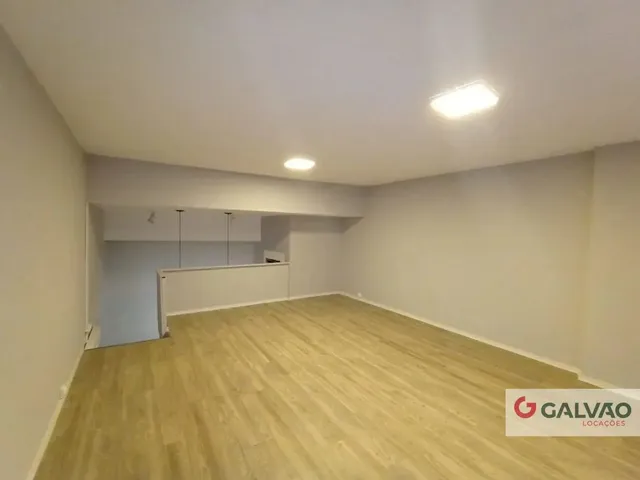 Loja para alugar, no bairro Batel em Curitiba