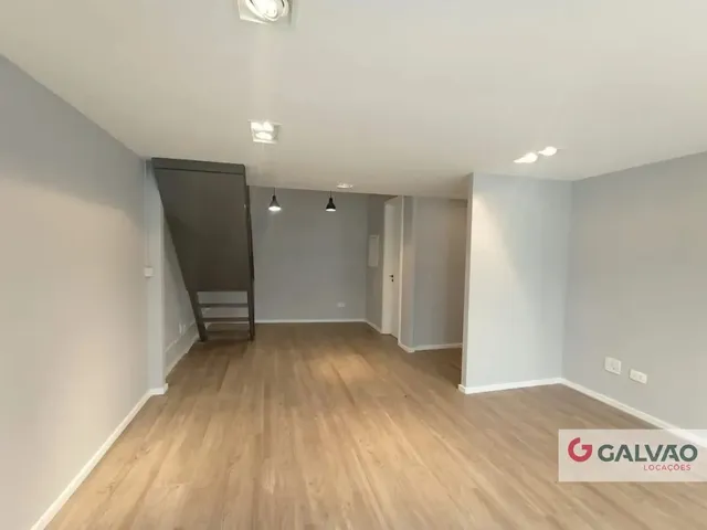 Loja para alugar, no bairro Batel em Curitiba