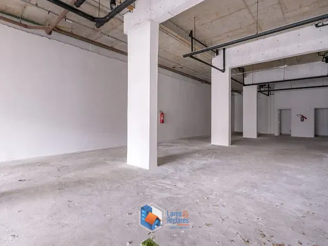Loja com 200m², à venda, no bairro Pinheiros em São Paulo
