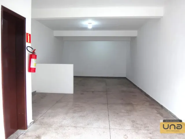 Loja para alugar, no bairro BACACHERI em Curitiba