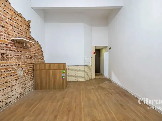 Loja para alugar, no bairro Centro em Curitiba