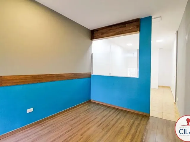 Loja para alugar, no bairro Água Verde em Curitiba
