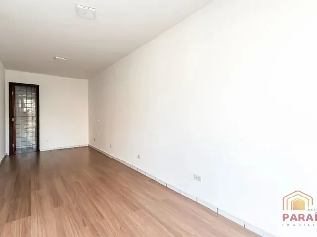 Loja para alugar, no bairro Barreirinha em Curitiba