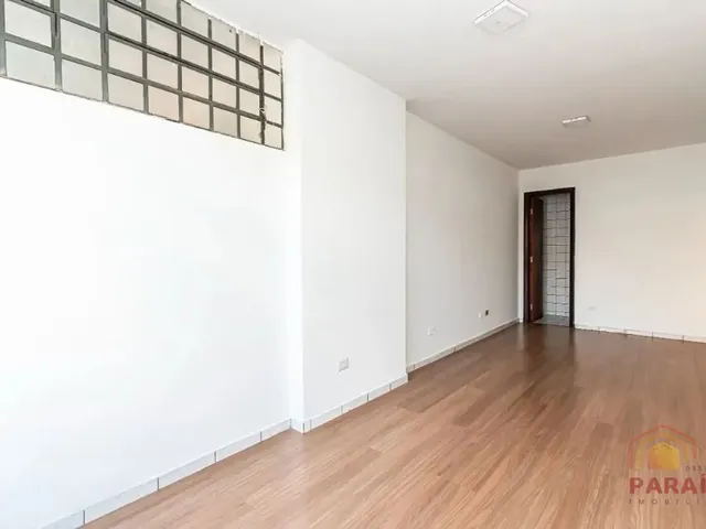 Loja para alugar, no bairro Barreirinha em Curitiba