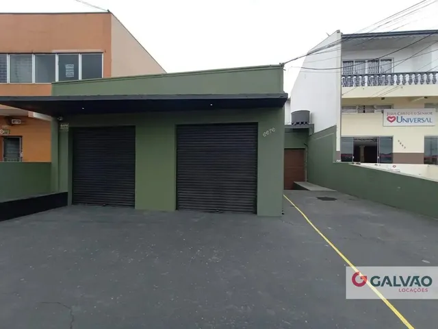 Loja para alugar, no bairro Novo Mundo em Curitiba