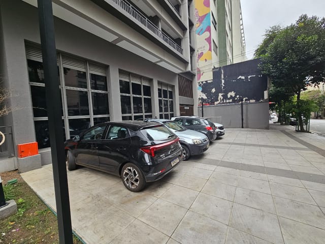Foto do Loja - Loja de rua para venda em República, 349m² | Lares e Andares Imóveis