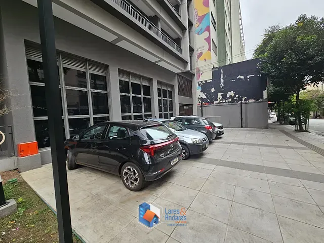 Loja com 368m², à venda, no bairro República em São Paulo