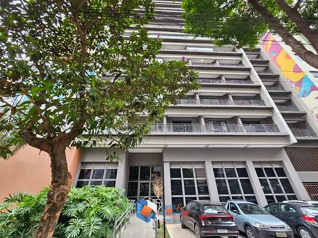 Loja com 368m², à venda, no bairro República em São Paulo