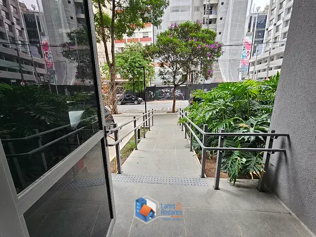 Loja com 368m², à venda, no bairro República em São Paulo