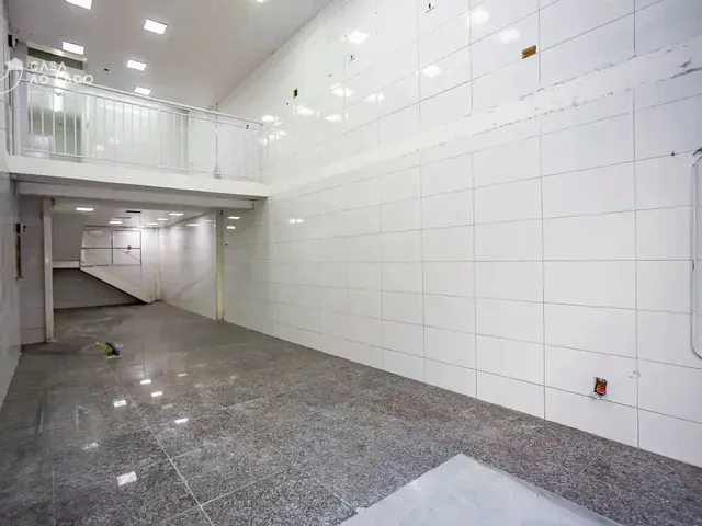 Loja para alugar, no bairro Centro em Curitiba