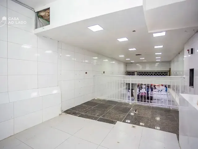 Loja para alugar, no bairro Centro em Curitiba