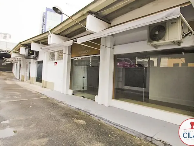 Loja para alugar, no bairro Centro em Curitiba