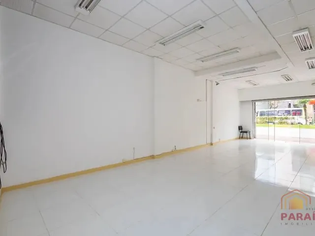 Loja para alugar, no bairro Centro em Curitiba