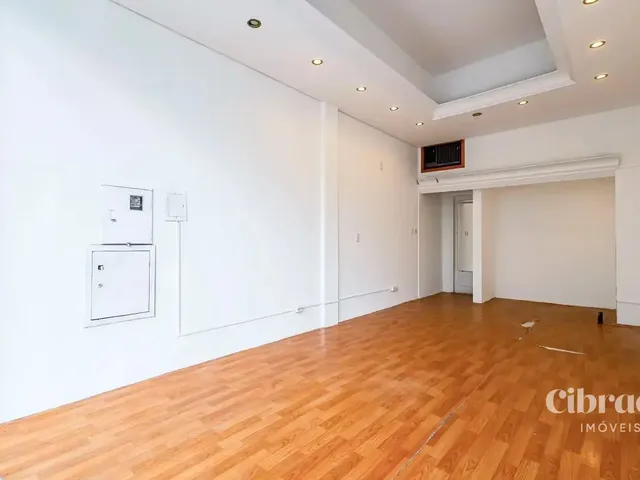 Loja para alugar, no bairro Centro em Curitiba