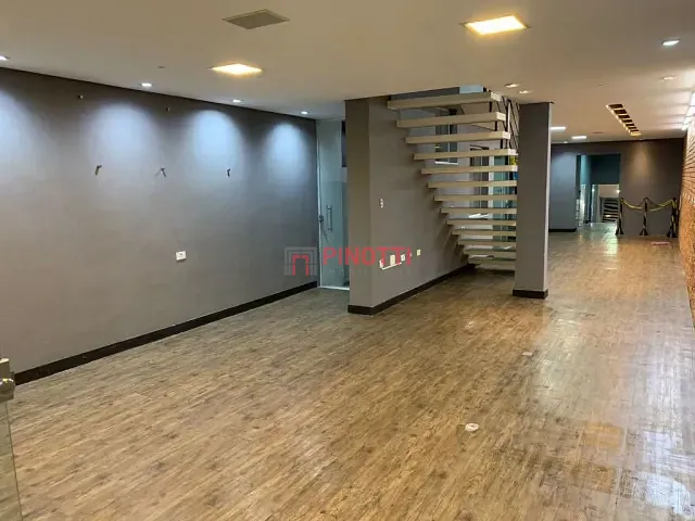 Loja à venda, no bairro Jardim do Mar em São Bernardo do Campo