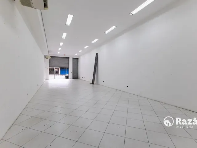 Loja para alugar, no bairro Centro em Curitiba