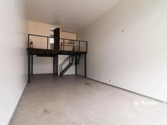 Loja para alugar, no bairro Rebouças em Curitiba