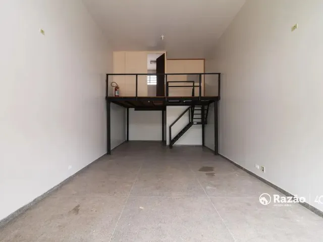 Loja para alugar, no bairro Rebouças em Curitiba