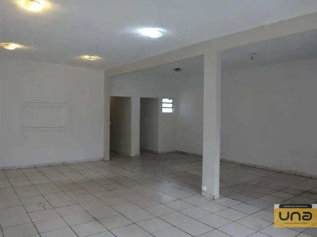 Loja para alugar, no bairro HAUER em Curitiba