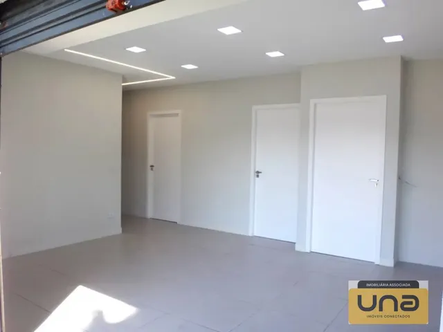 Loja para alugar, no bairro HAUER em Curitiba