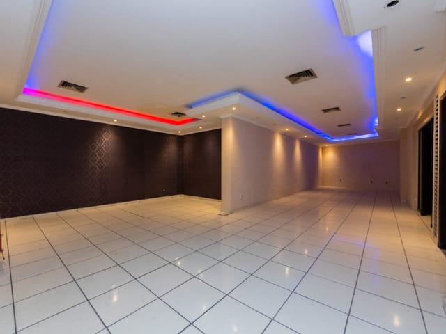 Foto do Loja - Loja de rua para venda e locação em Vila Carrão, 754m² | Lares e Andares Imóveis