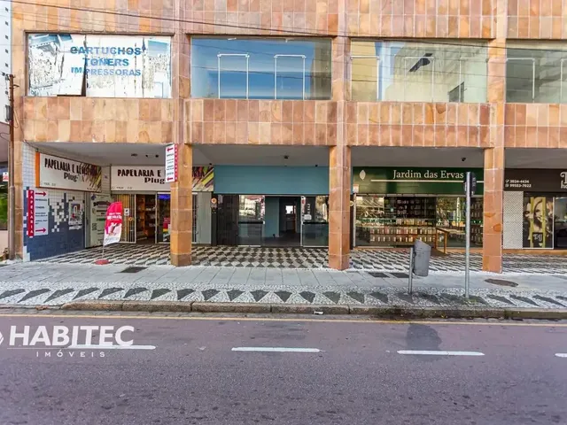 Loja à venda, no bairro Batel em Curitiba