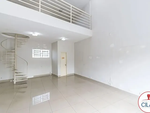 Loja para alugar, no bairro Ahú em Curitiba
