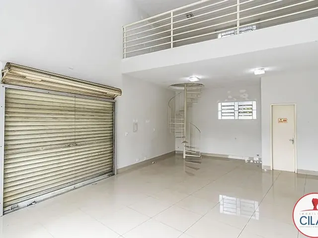 Loja para alugar, no bairro Ahú em Curitiba