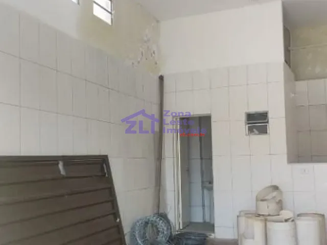 Loja com 60m², para alugar, no bairro Vila Euthalia em São Paulo