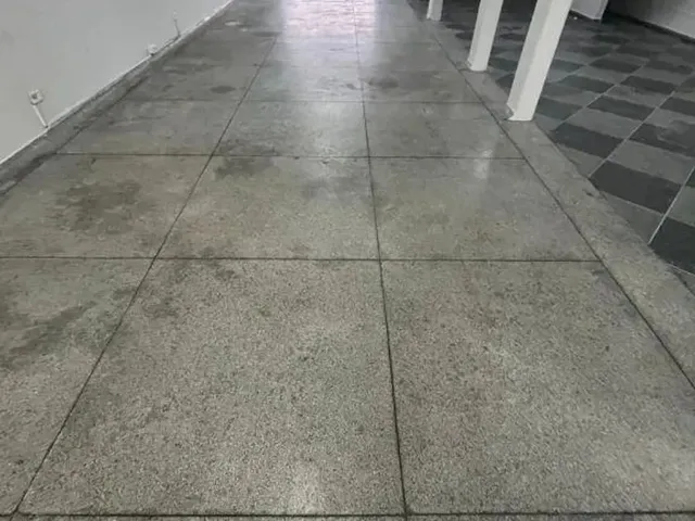 Loja para alugar, no bairro Iná em São José Dos Pinhais