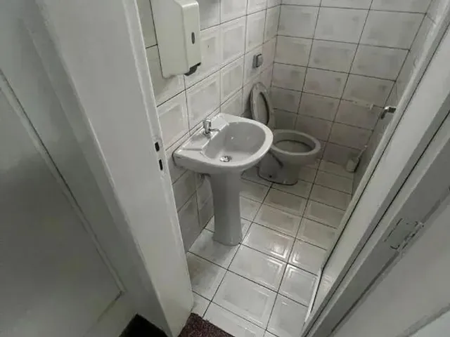 Loja para alugar, no bairro Iná em São José Dos Pinhais