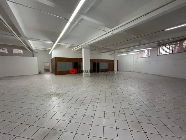 Loja com 1262m², para alugar, no bairro Jardim São Caetano em São Caetano do Sul