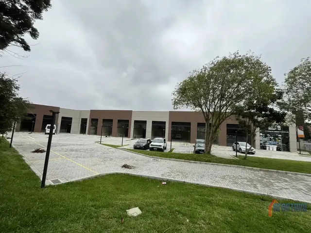 Loja para alugar, no bairro Xaxim em Curitiba