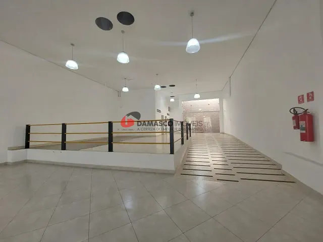Loja com 560m², para alugar, no bairro Centro em São Caetano do Sul