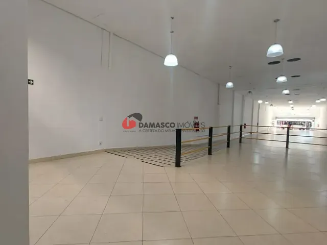 Loja com 560m², para alugar, no bairro Centro em São Caetano do Sul