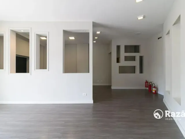 Loja para alugar, no bairro Boqueirão em Curitiba