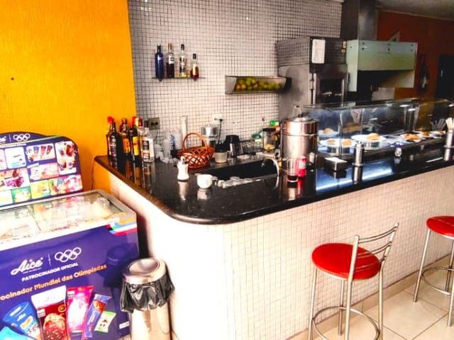 Foto do Loja - Loja de rua para venda em Santana, 180m² | Lares e Andares Imóveis