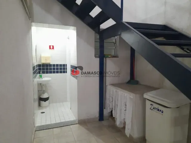 Loja com 550m², para alugar, no bairro Nova Gerty em São Caetano do Sul