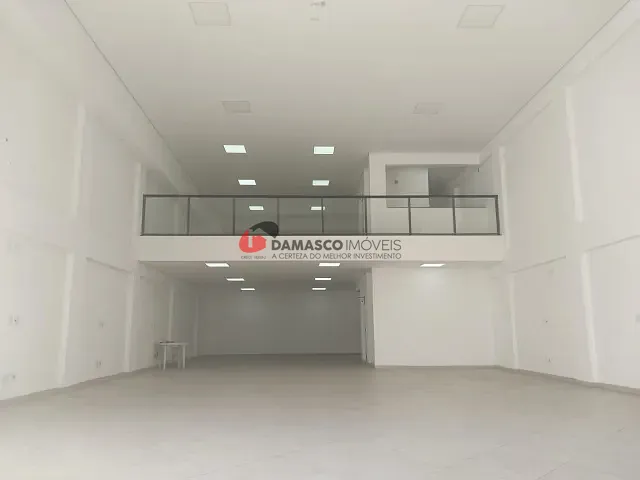 Loja com 538m², para alugar, no bairro Santo Antônio em São Caetano do Sul