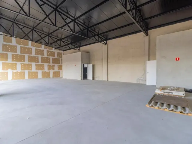 Loja para alugar, no bairro Eucaliptos em Fazenda Rio Grande