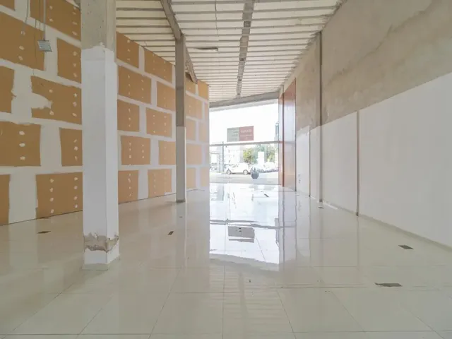 Loja para alugar, no bairro Campo Comprido em Curitiba