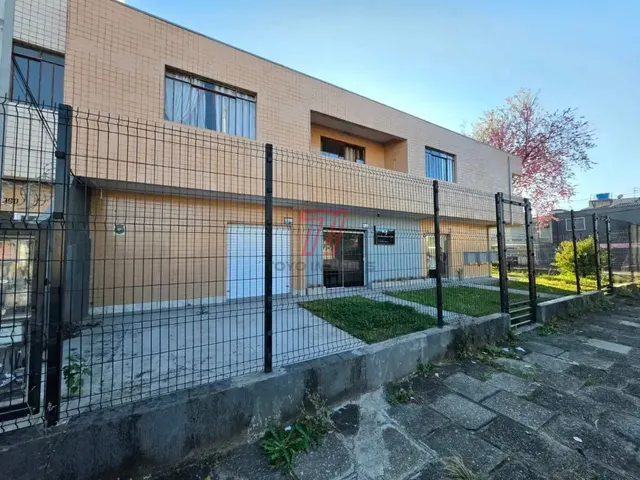 Loja para alugar, no bairro Capão Raso em Curitiba