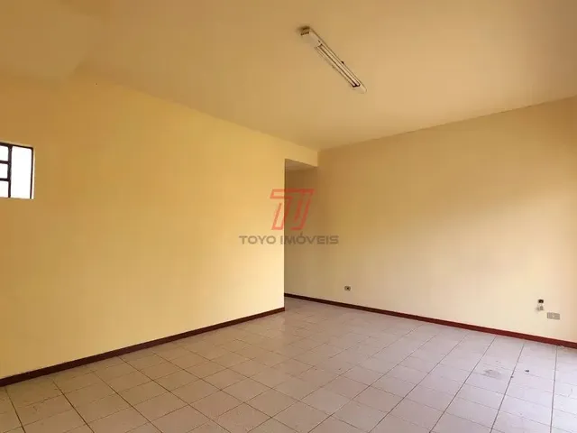 Loja para alugar, no bairro Capão Raso em Curitiba