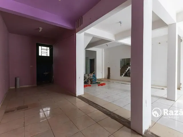 Loja para alugar, no bairro Sítio Cercado em Curitiba